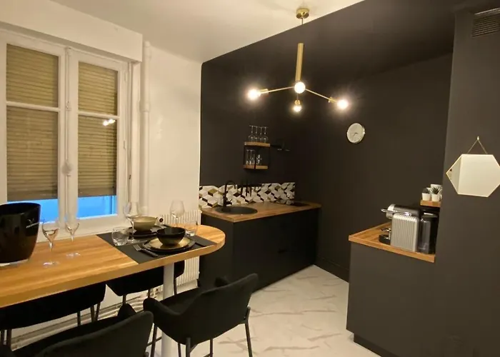 By Le Parvis * Reims